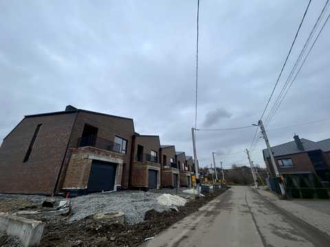 будинок за адресою Січових Стрільців