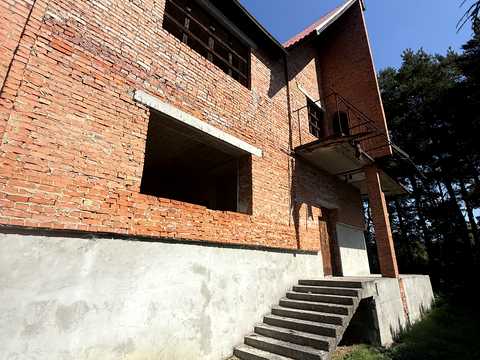 будинок за адресою смт. Брюховичі, Арктична вул., 37