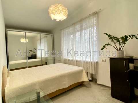 квартира за адресою Михайла Бойчука вул. (Кіквідзе), 22