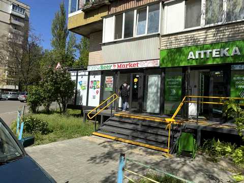 комерційна за адресою Автозаводська вул., 25-А