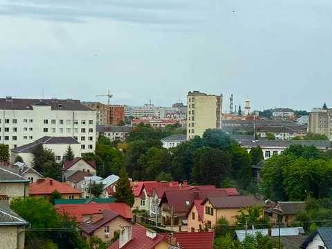 квартира за адресою Сніжна вул., 52а