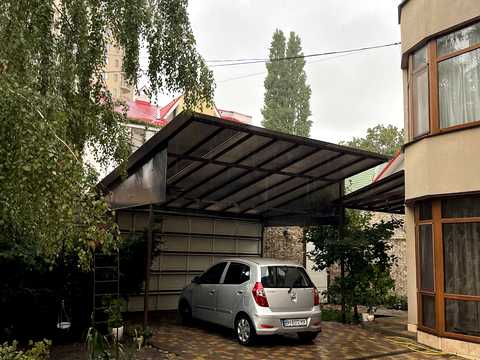 будинок за адресою Полуничний пров., 3