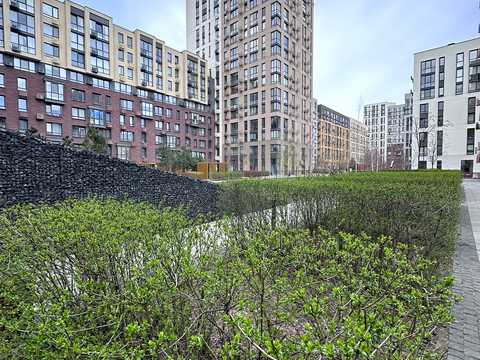 квартира за адресою Салютна вул., 2-Б