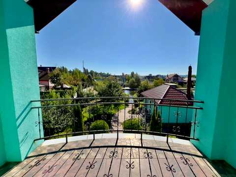 дом по адресу Вишнева, 32