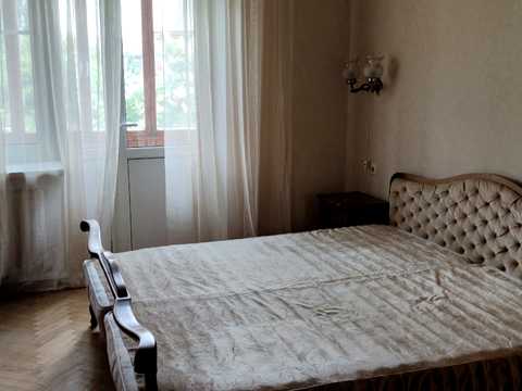 квартира за адресою Джона Маккейна вул. (Івана Кудрі), 38