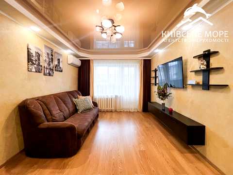 квартира за адресою Воскресенська вул., 3