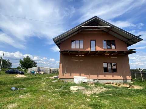 дом по адресу Квітнева 3