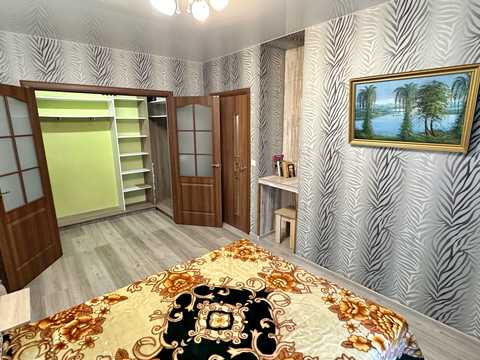 квартира за адресою Бориса Гмирі вул., 12-Б
