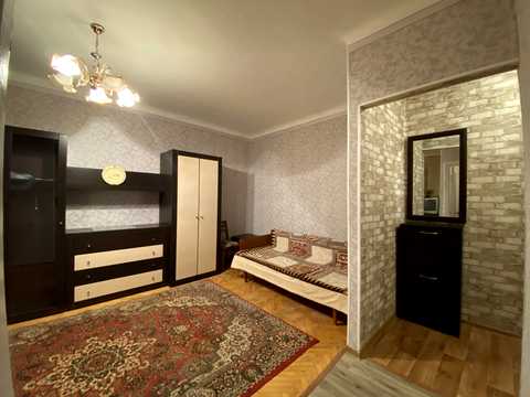 квартира за адресою Соборності просп. (Возз'єднання), 18