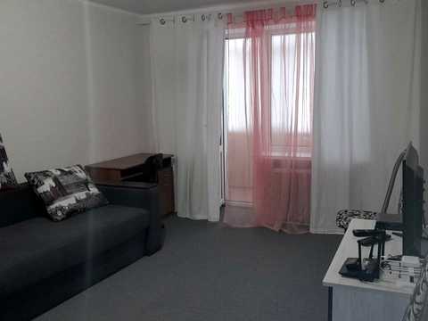 квартира за адресою пр. Героев Украины, 18