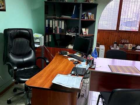 комерційна за адресою Тарасівська вул., 36