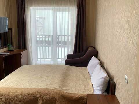 комерційна за адресою Вишні, 300