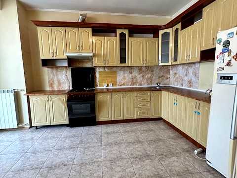 квартира за адресою Михайла Грушевського вул., 15