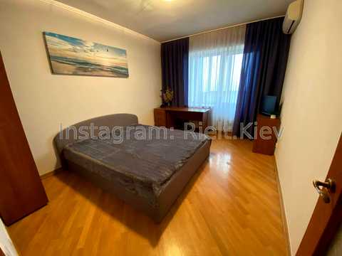 квартира за адресою Київ, Миколи Бажана просп., 26
