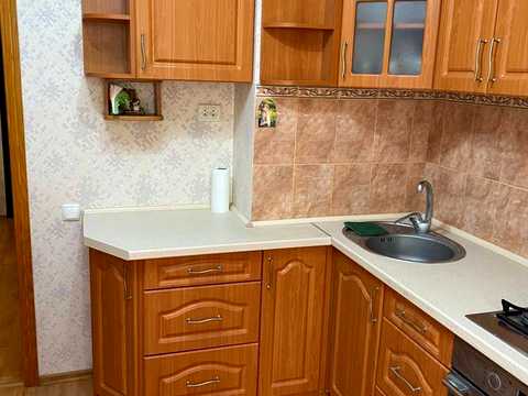квартира за адресою Академіка Заболотного вул., 54