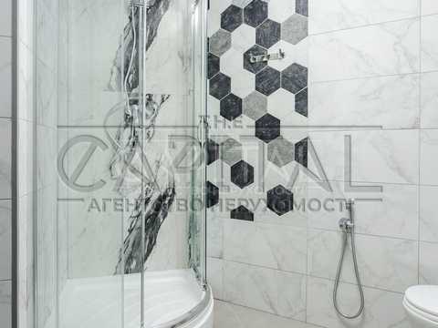 комерційна за адресою Микільсько-Слобідська вул., 8