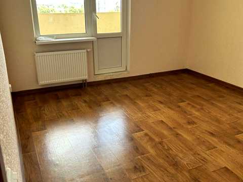квартира за адресою Ревуцького вул., 54