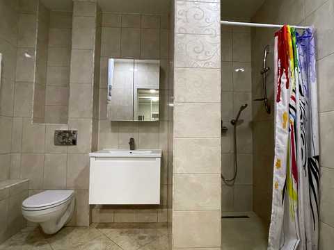 квартира за адресою Драгоманова вул., 2-Б