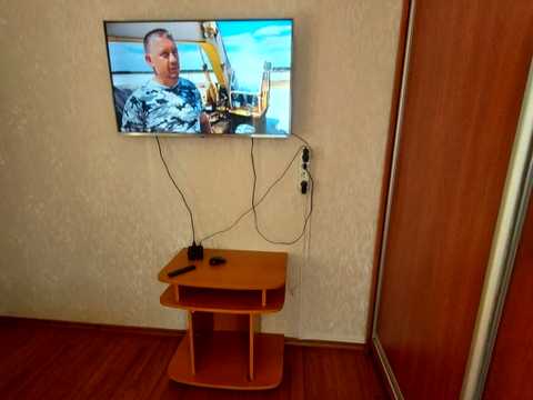 квартира за адресою Леоніда Каденюка просп. (Юрія Гагаріна), 13-А