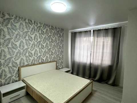 квартира по адресу Героев Небесной Сотни просп., 36/1