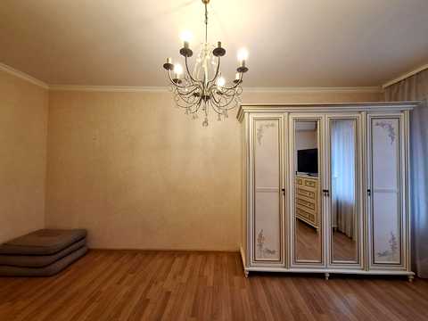 квартира за адресою Академіка Білецького вул., 9