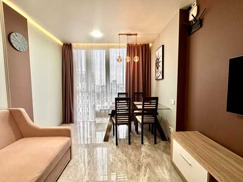 квартира за адресою Салютна вул., 2к8