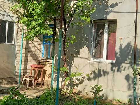 дом по адресу Василия Сухомлинского ул. (Совхозна)