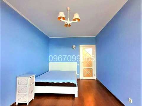 квартира за адресою Регенераторна вул., 4