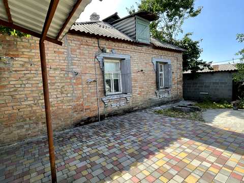 будинок за адресою Волноваська вул. (Саратовська), 9