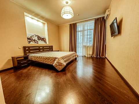 квартира за адресою Євгена Коновальця вул. (Щорса), 44-А