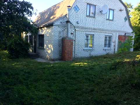 дом по адресу Вішнева