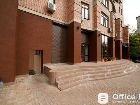 комерційна за адресою Олександра Кониського вул., 28а