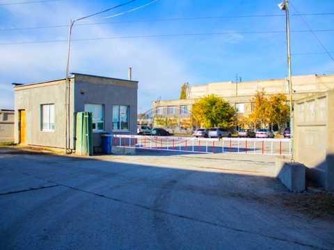комерційна за адресою Локомотивна вул., 36