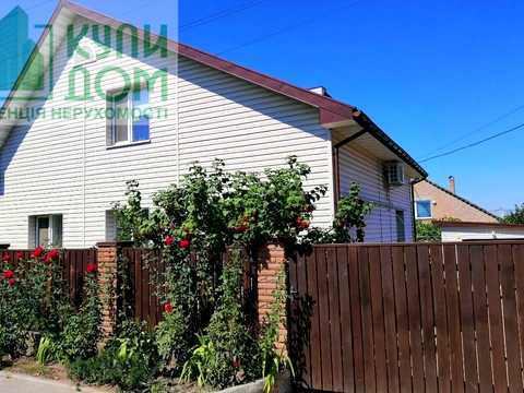 будинок за адресою Сухомлинского, 7