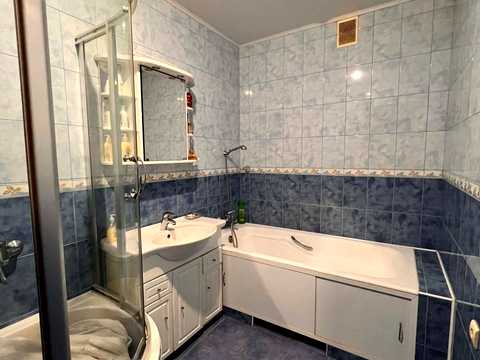 квартира за адресою Черкаси, Хрещатик вул., 14