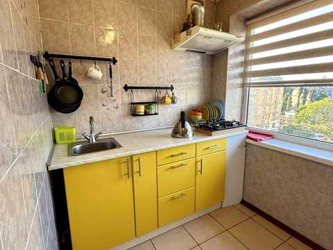 квартира за адресою Чорних Запорожців вул. (Петра Запорожця), 8