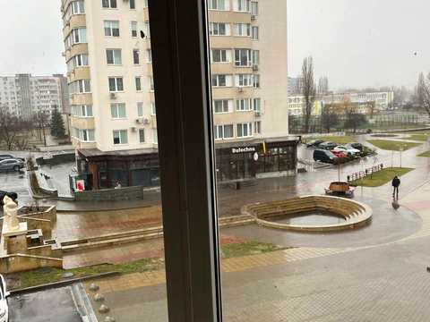 комерційна за адресою Припортова вул. (Героїв Сталінграда), 22/1