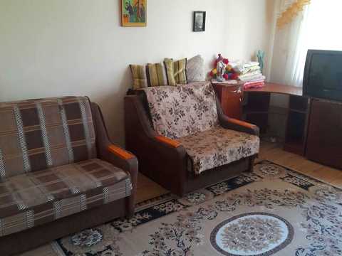 квартира за адресою Гната Хоткевича вул., 60