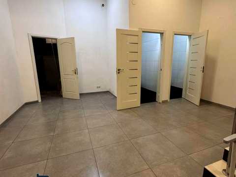 коммерческая по адресу Гимназическая набережная ул. (Красношкольная набережная), 26