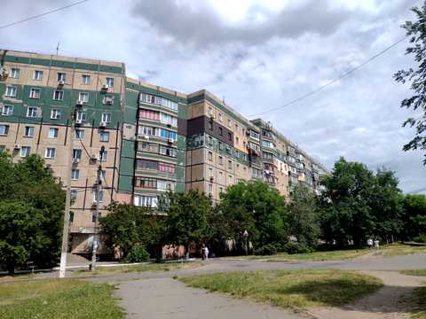 квартира за адресою Гірницький мікрорайон  (5-й мікрорайон), 8