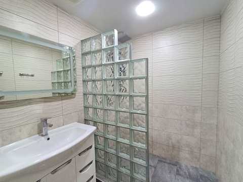 квартира за адресою Вороніна вул., 13
