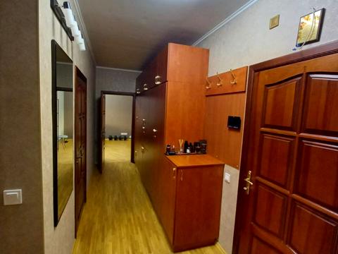 квартира за адресою Анни Ахматової вул., 35-Б
