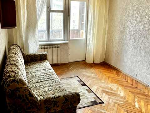 квартира за адресою Сірожупанників вул. (Валентина Сєрова), 36