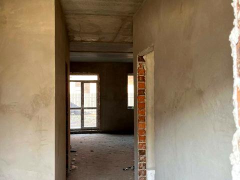 будинок за адресою с. Крихівці, бузкова