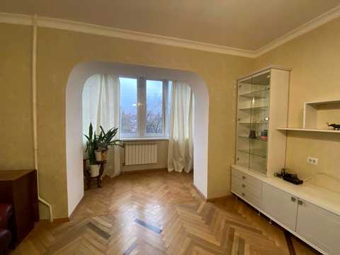 квартира за адресою Михайла Стельмаха вул., 18