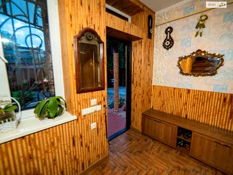 будинок за адресою Пластова
