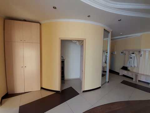 комерційна за адресою Старонаводницька вул., 6-Б