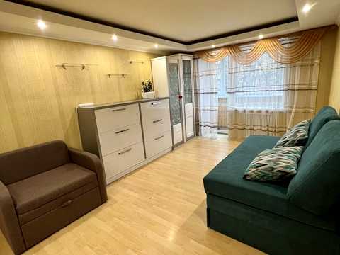 квартира за адресою Генерала Генадія Воробйова вул. (Курська), 18
