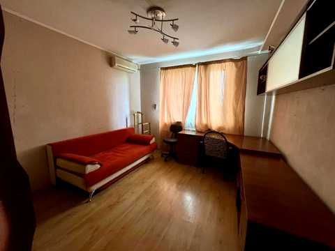 квартира за адресою Ахсарова вул., 15а