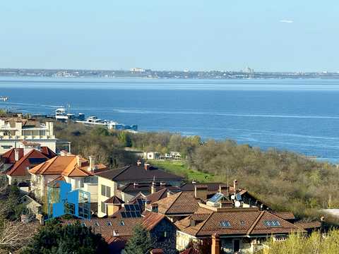 квартира по адресу Вице-адмирала Азарова ул. (Вице-адмирала Азарова), 8а